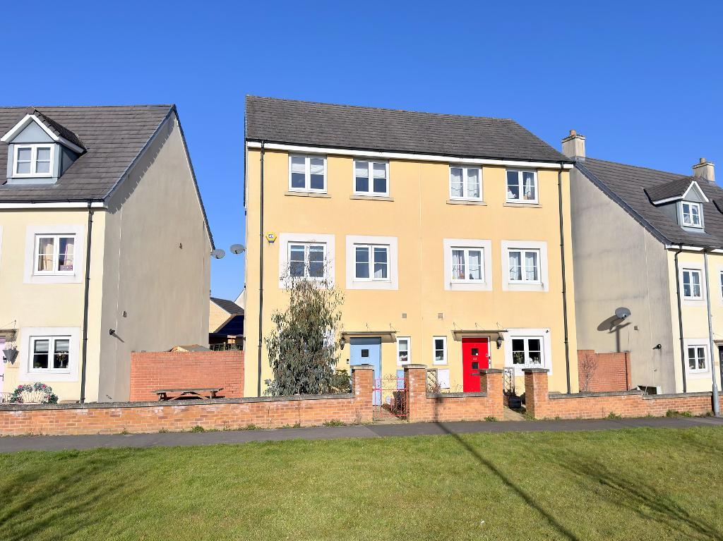 Pipistelle Crescent, Trowbridge, Wiltshire, BA14 7WR