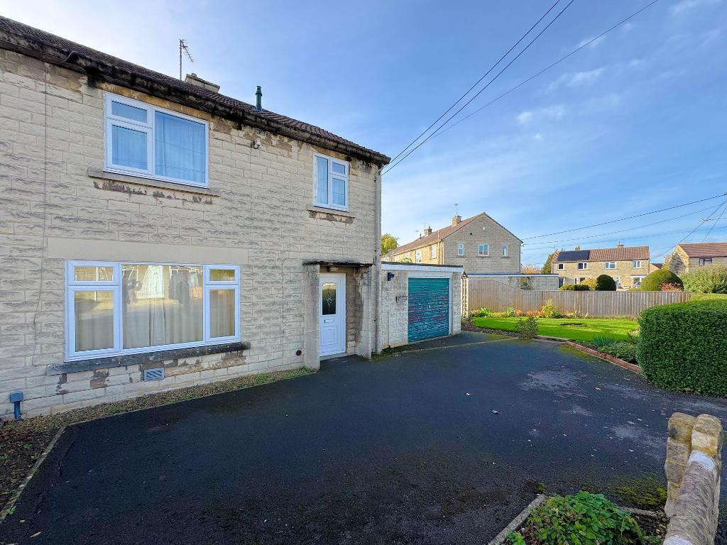 Marshmead, Trowbridge, Wiltshire, BA14 7SE