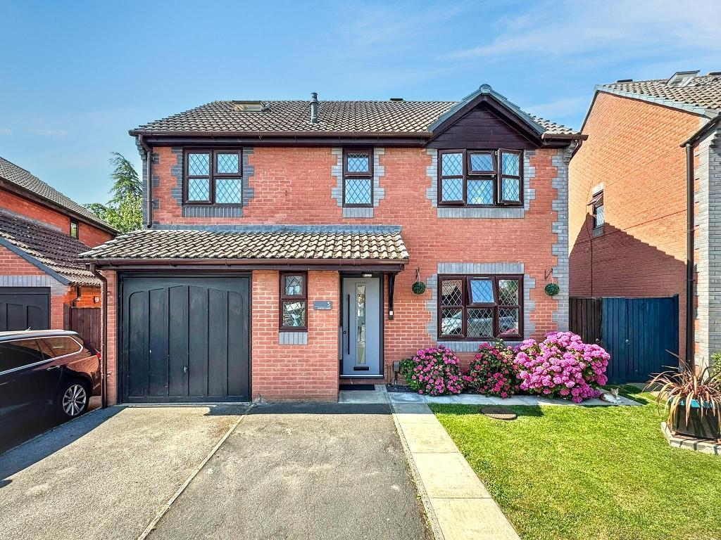 Martlet Close, Melksham, Wiltshire, SN12 6XX
